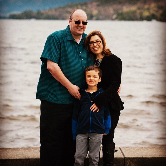 Meet your Posher, Camille - Picture 2 of 2